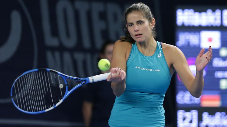 Mühte sich ins Achtelfinale in Luxemburg: Titelverteidigerin Julia Görges.