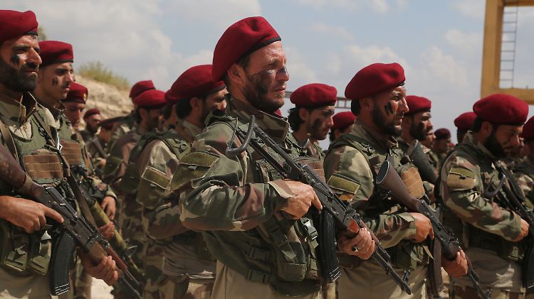 Die türkische Armee profitiert davon, dass Deutschland bereits erteilten Aufträgen trotz Rüstungsstopp noch nachkommt. 