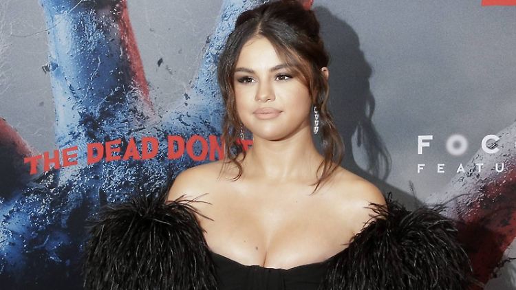 Ja, so sieht sie heute aus: Selena Gomez.