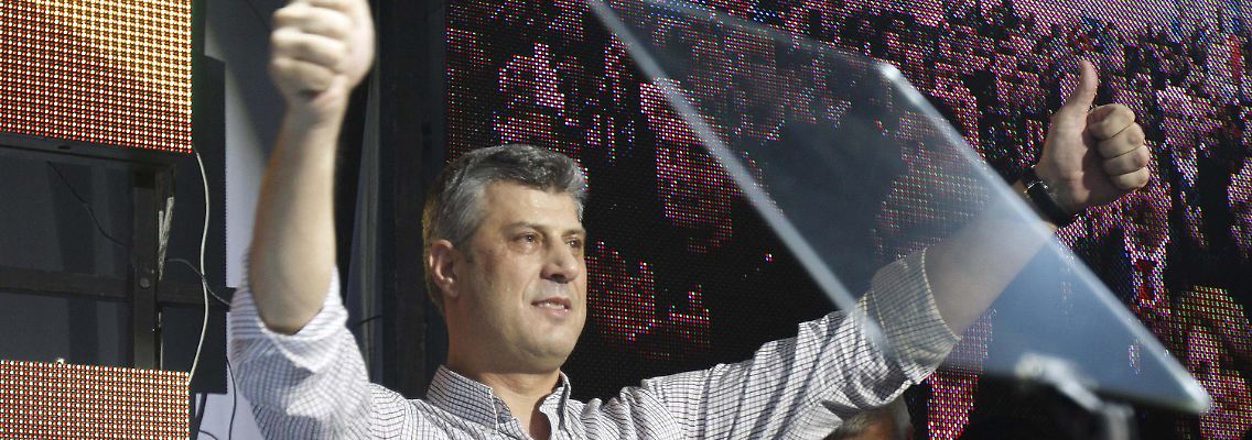Thaci hatte sich bereits vor Verkündung des Ergebnisses zum Sieger erklärt.