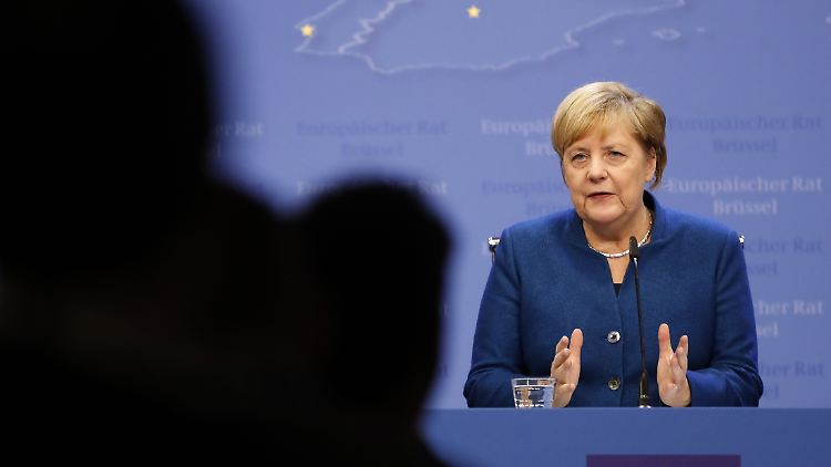Kanzlerin Merkel nannte die Folgen des Einsatzes der Türkei gegen die Kurden ein "humanitäres Drama".