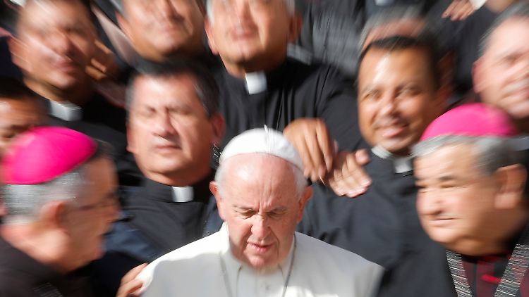 Seit seinem Amtsantritt versucht Papst Franziskus, die Klientelwirtschaft im Vatikan abzustellen. 