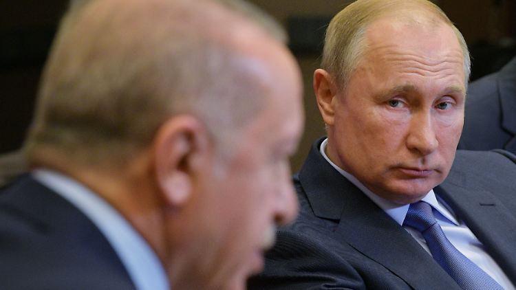 Hat den türkischen Präsidenten Erdogan genau im Blick: Russlands Präsident Putin.