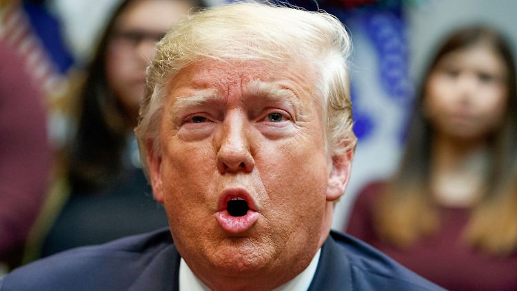 Trump sieht sich als Opfer und vergleicht das Amtsenthebungsverfahren mit einem Lynchmord.