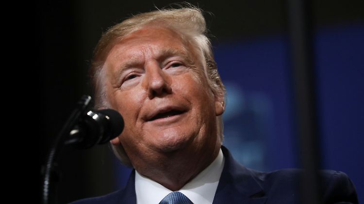 Kritiker werfen Trump vor, er schwäche die USA außenpolitisch.