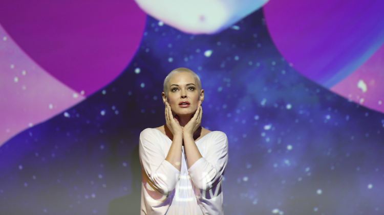 Klagt gegen Weinstein wegen seines "teuflischen" Versuchs, sie zum Schweigen zu bringen: Rose McGowan.