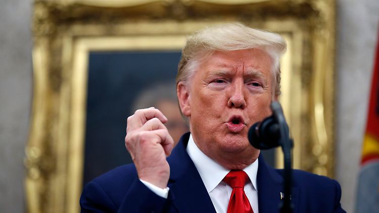 Hat er seine Macht missbraucht? US-Präsident Trump droht ein Amtsenthebungsverfahren. 