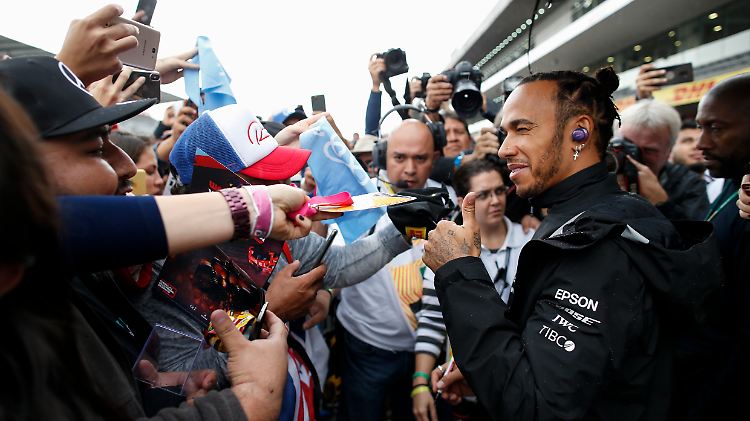 Will mehr tun für die Umwelt, rast aber im Formel-1-Auto um die Welt: Lewis Hamilton.