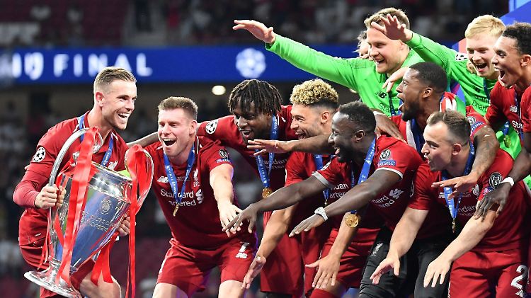Schön war's: Der FC Liverpool feiert am 1. Juni in Madrid.