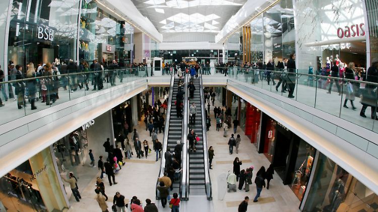 Westfield shopping centre in West-London.