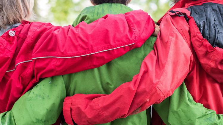 Die regierende rot-rot-grüne Koalition von Ministerpräsident Bodo Ramelow hat trotz Spitzenergebnis für die Linke keine Mehrheit mehr.
