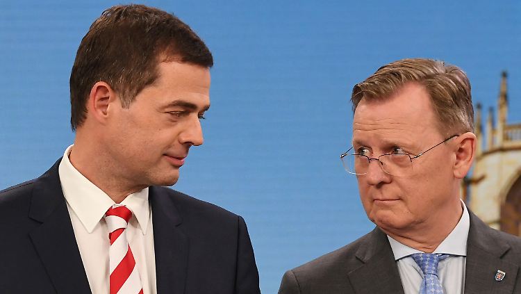 CDU-Landeschef Mohring (l.) will Gespräche mit Linke-Ministerpräsident Ramelow nicht ausschließen. 
