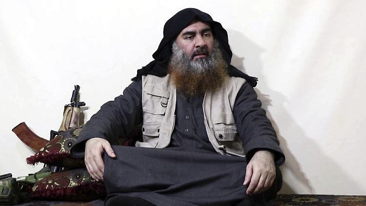 Der Anführer der IS-Terrormiliz Abu Bakr al-Bagdadi in einem undatierten Video.