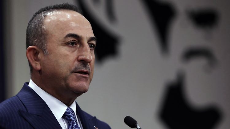 In den Augen des türkischen Außenministers Mevlüt Cavusoglu ist die US-Resolution unbedeutend.