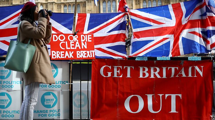 Unter den Brexit-Befürwortern sind auch drei prominente Deutsche, die in Großbritannien heimisch geworden sind. 