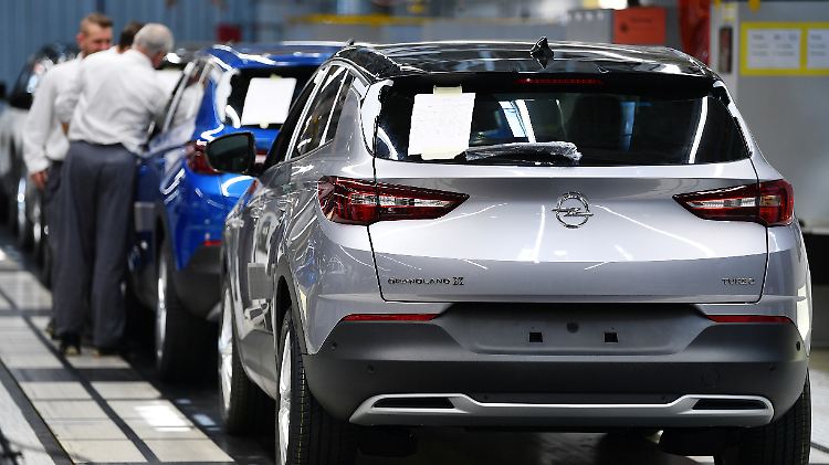 Die Opel-Mutter PSA und Fiat Chrysler könnten bald ein Unternehmen sein.
