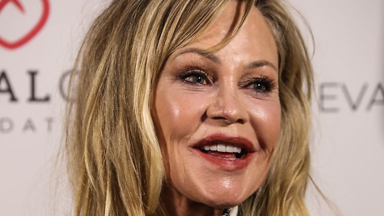 Weniger wäre manchmal in jeder Hinsicht mehr: Melanie Griffith bei einer Gala am 17. Oktober 2019 in London.