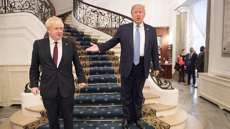 "Ein fantastischer Mann", aber ein schlechter Brexit-Deal: Trump und Johnson beim Gipfel in Biarritz Ende August.
