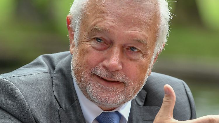Teilt schon zum zweiten Mal gegen AKK aus: Wolfgang Kubicki.