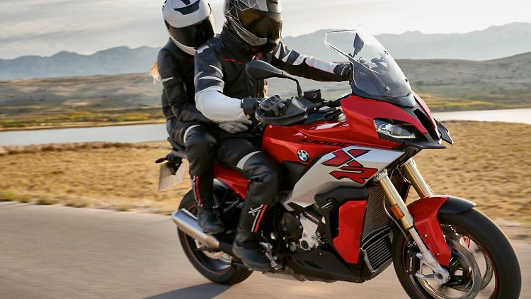 Der Gesamtfederweg an der Hinterachse der S 1000 XR beträgt 150 Millimeter, beim Vorgänger waren es 140.