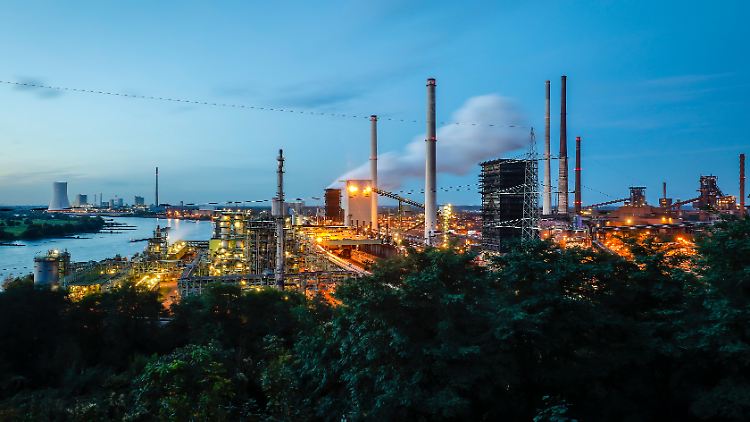 Die Grünen betonen, nicht gegen die Industrie zu sein, sondern "im Gespräch" mit ihr.