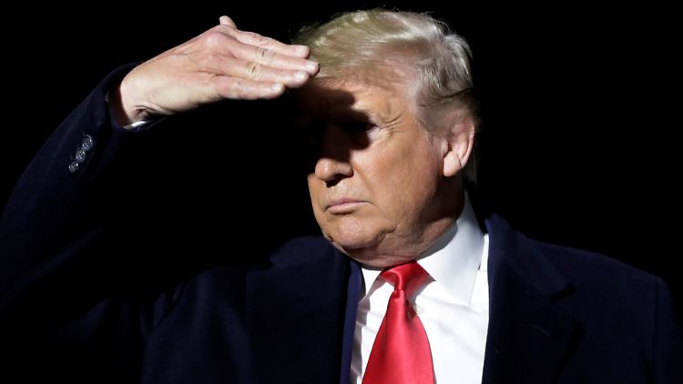 Sein Telefonat mit Selenskyi könnte zum Amtsenthebungsverfahren führen: Donald Trump.