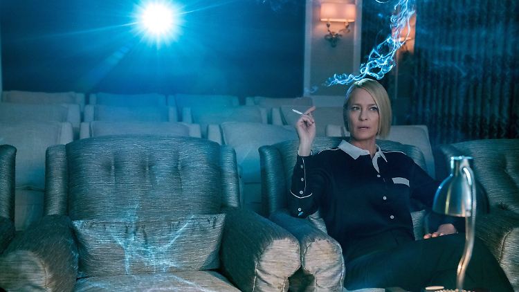 Muss das alles so lange dauern? Der neue Netflix-Test-Turbo würde "House of Cards" auf 55 Stunden eindampfen. 