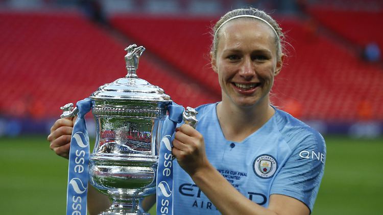 Gute Erinnerungen an Wembley: Pauline Bremer gewann dort im Mai mit Manchester City den FA-Cup.