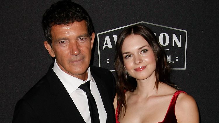 Antonio Banderas brachte seine Tochter Stella mit zur Preisverleihung.