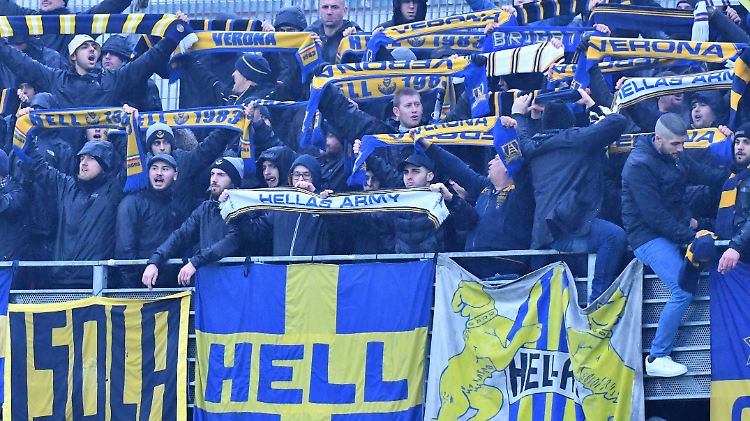 Mario Balotelli wurde wieder mal rassistisch beleidigt - diesmal hagelt es ernste Konsequenzen für Hellas Verona und die Fans des Klubs.