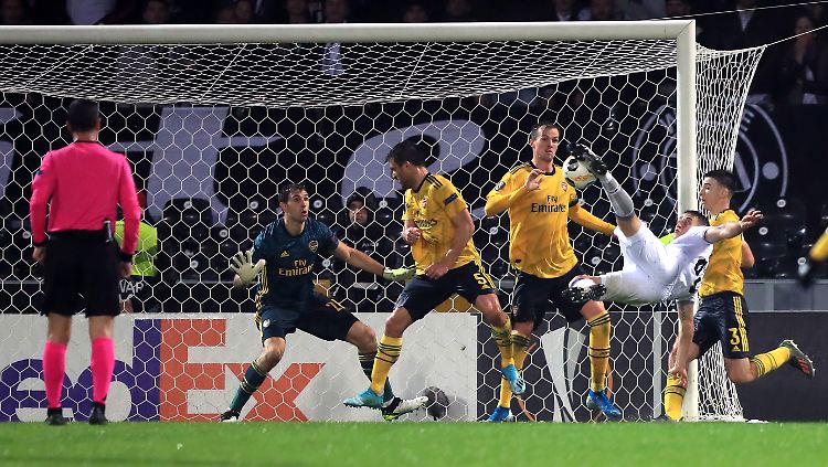 In einer müden Europa-League-Partie wachen Vitória Guimarães und Arsenal London erst in den letzten Minuten auf.