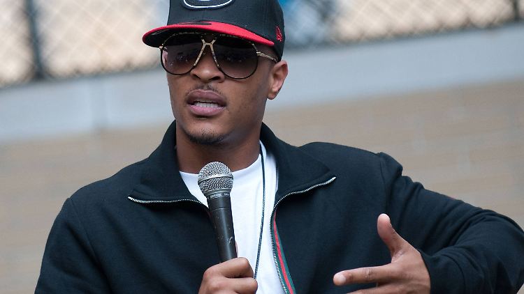 Rapper T.I. schickt seine Tochter jedes Jahr zum Frauenarzt - und kommt mit.