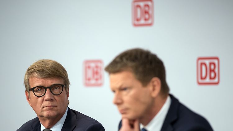 Bahnchef Lutz (r.) und Infrastrukturvorstand Pofalla: Welche Rolle spielen sie im derzeitigen Machtkampf bei dem Verkehrsunternehmen?