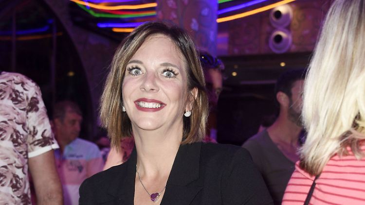 Halblang und mittelblond-gesträhnt, so sah man Daniela "Danni" Büchner zuletzt auf Veranstaltungen.