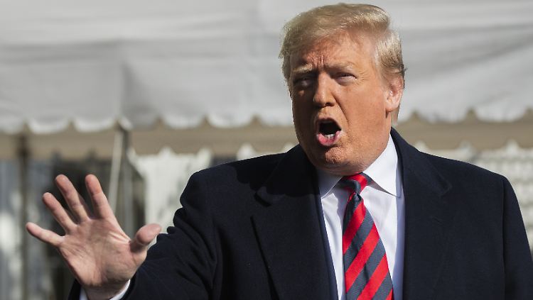 US-Präsident wird am Dienstag "wahrscheinlich" das Protokoll eines Gesprächs mit dem ukrainischen Präsidenten Seleskyj veröffentlichen.