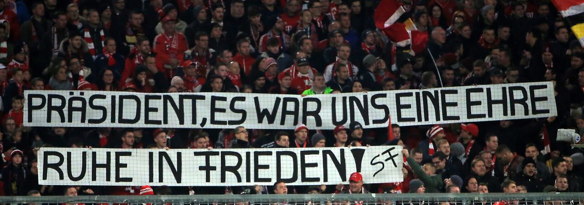 75.000 Zuschauer bezeugen die Übergabe eines "Weltklubs".