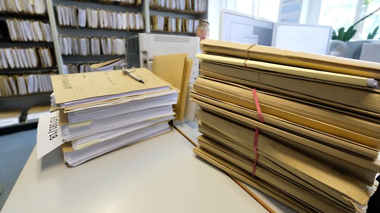 Seit Jahresbeginn sind am Landgericht Stuttgart rund 1400 Klagen von Autobesitzern gegen Daimler eingegangen.