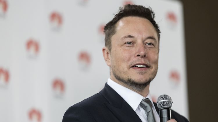 Tesla-Chef Elon Musk verkündete die Nachricht auf bei einer Preisverleihung.