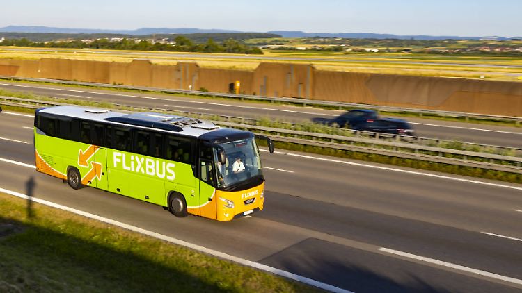 Reisende, die mit dem Fernbus unterwegs sind, haben klar festgelegte Rechte.