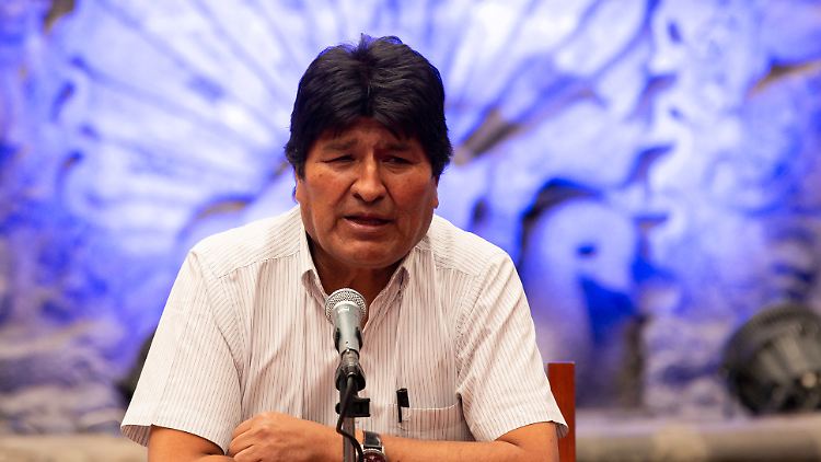 Morales: Solange das bolivianische Parlament den Rücktritt nicht ablehnt, "bin ich weiter Präsident."