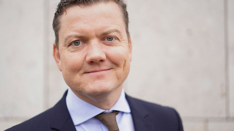 Hero Warrings wechselt vom Hauptstadtstudio von n-tv und RTL in die Pressestelle der CDU.