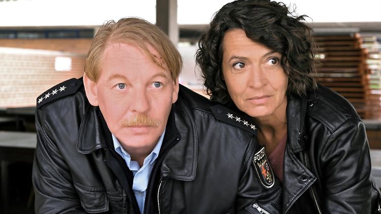 Ulrike Folkerts als Lena Odenthal, Hauptkommissarin aus Ludwigshafen, ist in ihrem 70. Fall im Einsatz - und trifft dort wieder auf Stefan Tries (Ben Becker), wie schon 1991.