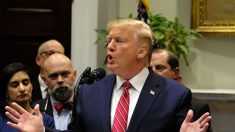Trump gerät durch mehrere Aussagen immer mehr unter Druck.