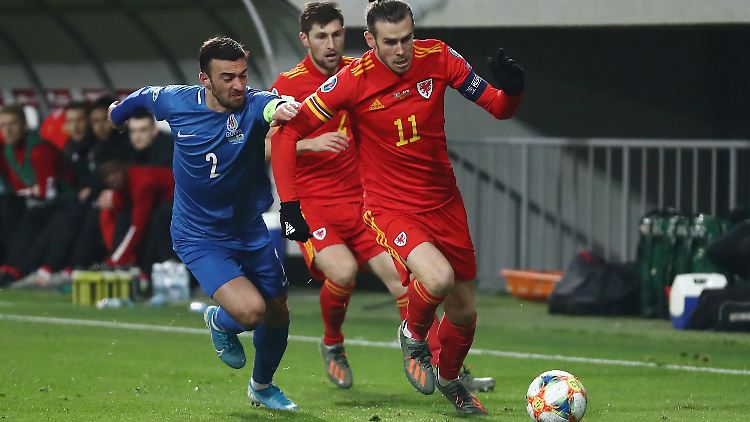 Real-Profi Gareth Bale (r.) stand gegen Aserbaidschan 60 Minuten auf dem Platz.