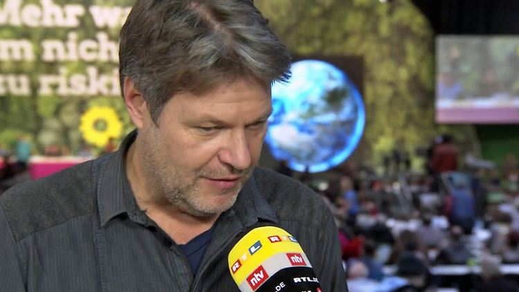 habeck bielefeld.jpg