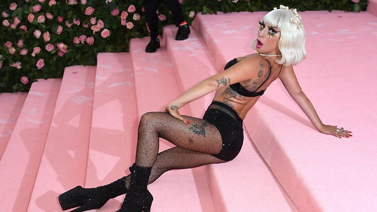 Und wann kommt sie unter die Haube? Lady Gaga.
