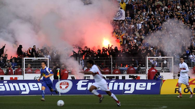 Können Stadionallianzen bei Hochrisikospielen eine bessere Sicherheit gewährleisten?