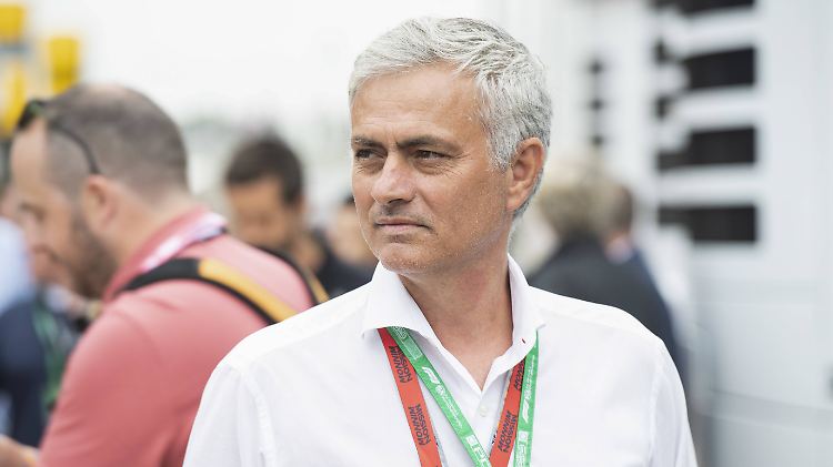 Wird das Outfit von Tottenham überstreifen: Jose Mourinho.