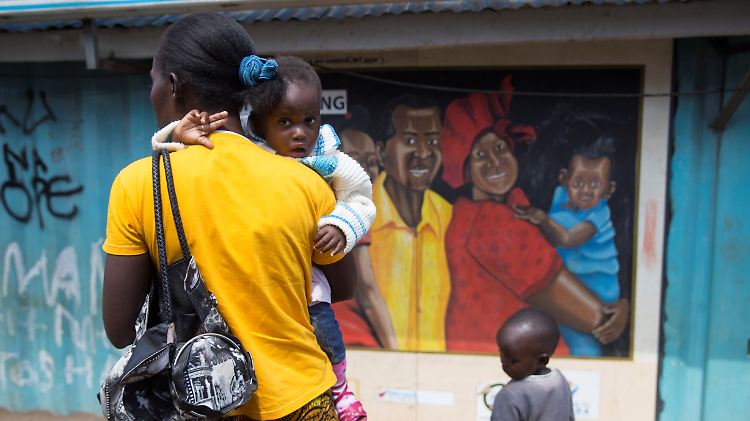In Kibera, dem größten Slum Afrikas in Nairobi, haben 25 Prozent aller Mädchen zwischen 15 und 19 Jahren mindestens ein Kind zur Welt gebracht.