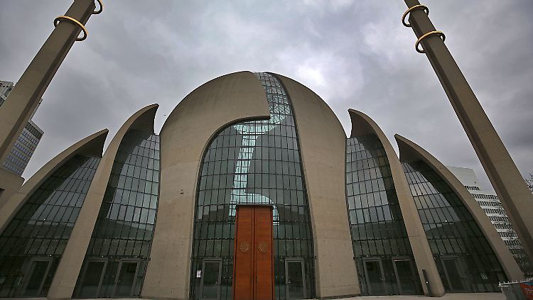 Die Ditib-Zentralmoschee in Köln, die größte Moschee Deutschlands.